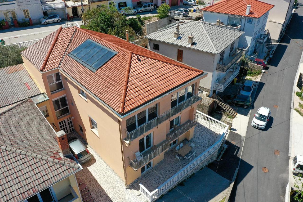 Moro Vrbnik Apartment Luaran gambar