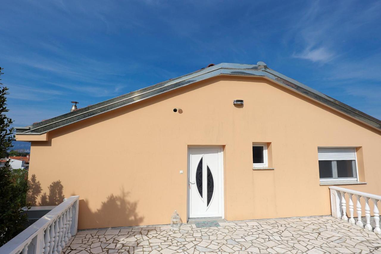 Moro Vrbnik Apartment Luaran gambar