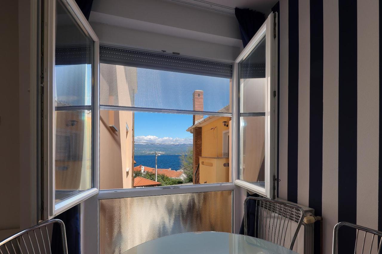 Moro Vrbnik Apartment Luaran gambar