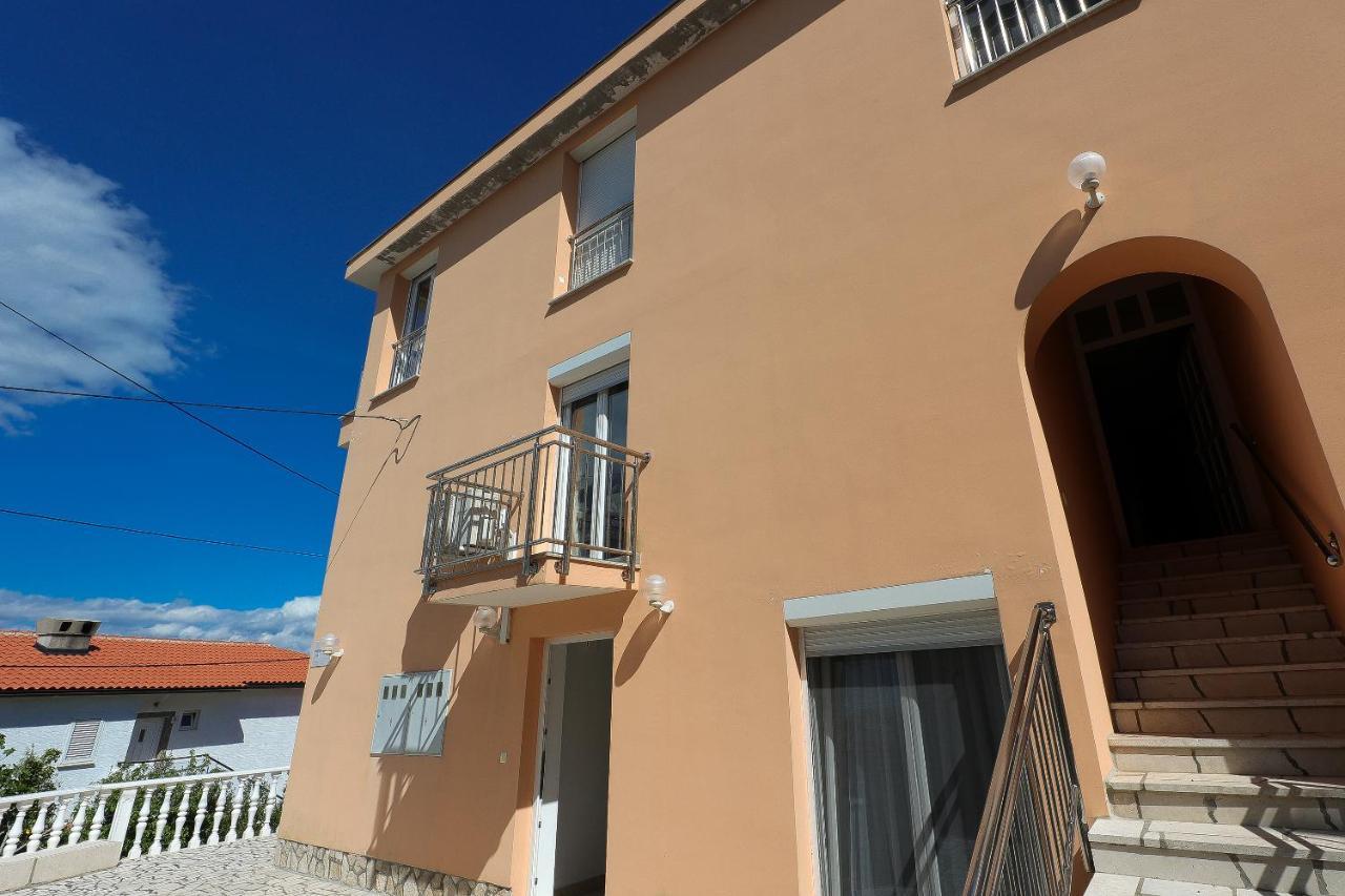 Moro Vrbnik Apartment Luaran gambar